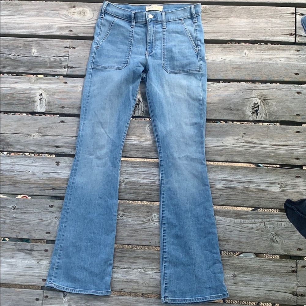 Gap jeans size 28